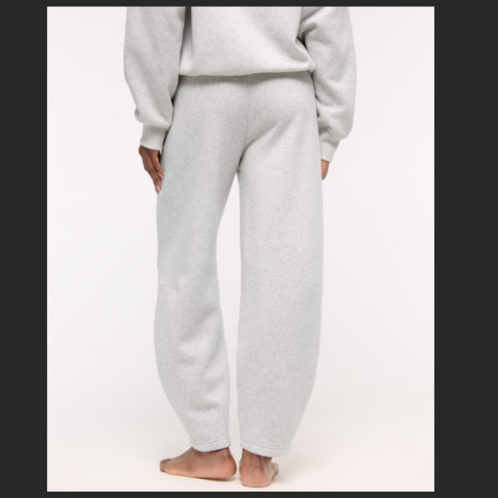 NWT ABERCROMBIE HIGH RISE BARREL SUNDAY SWEATPANTS--WOMEN'S SMALL--GREY - Picture 3 of 11